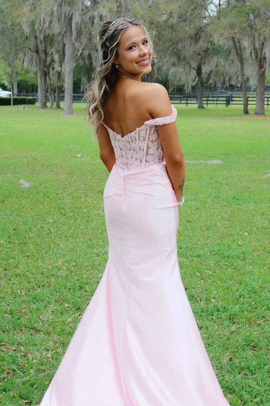 Stunning Light Pink Mermaid Off the Shoulder Satin Prom Dresses