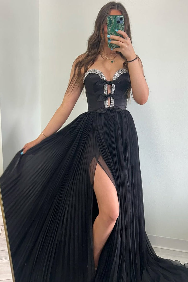 A Line Sweetheart Black Pleat Chiffon Long Prom Dresses