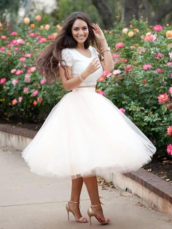 Simple Two Pieces Round Neck Ivory Short Prom Dress with Lace Homecoming Dresses BD22068
