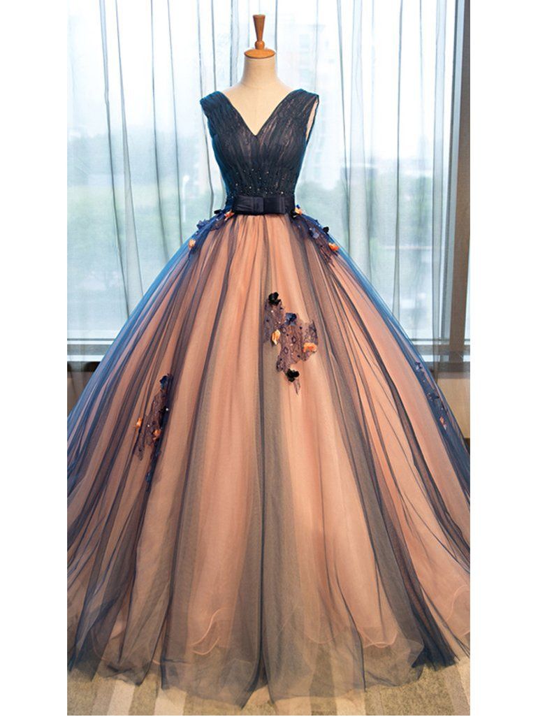 Chic Ball Gown Prom Dresses Appliques V-neck Lace-up Floor-length Prom Dress/Evening Dress