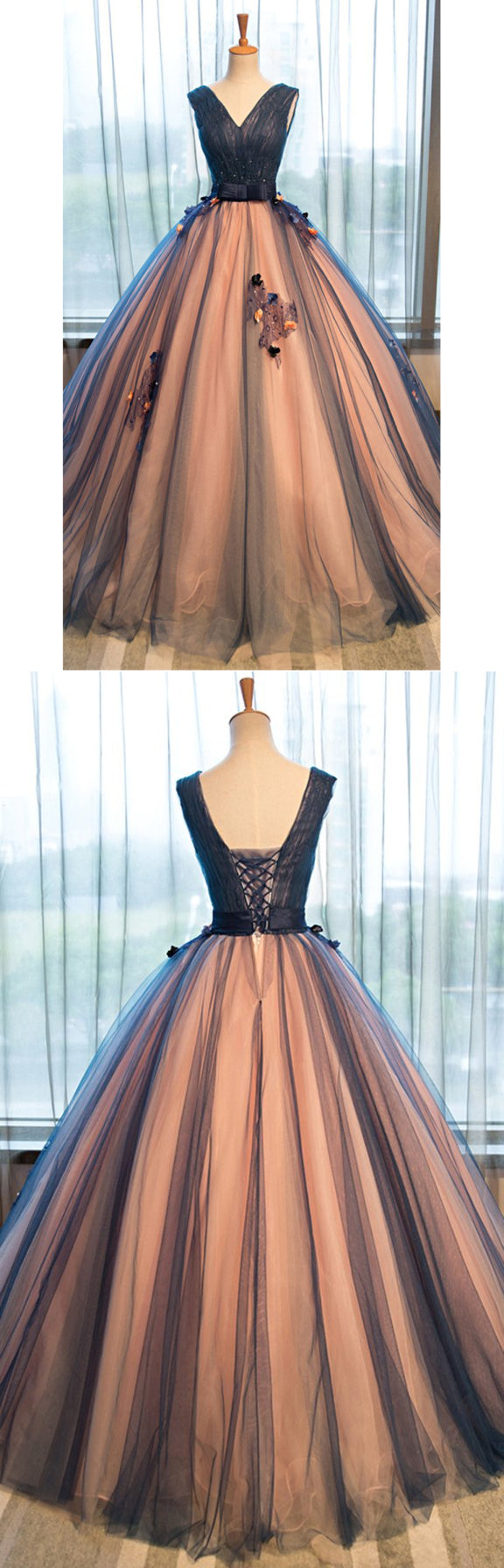 Chic Ball Gown Prom Dresses Appliques V-neck Lace-up Floor-length Prom Dress/Evening Dress